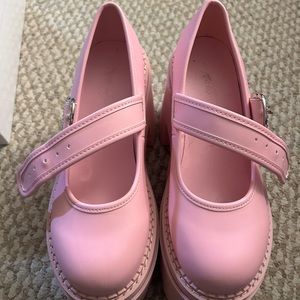 Pink platforms